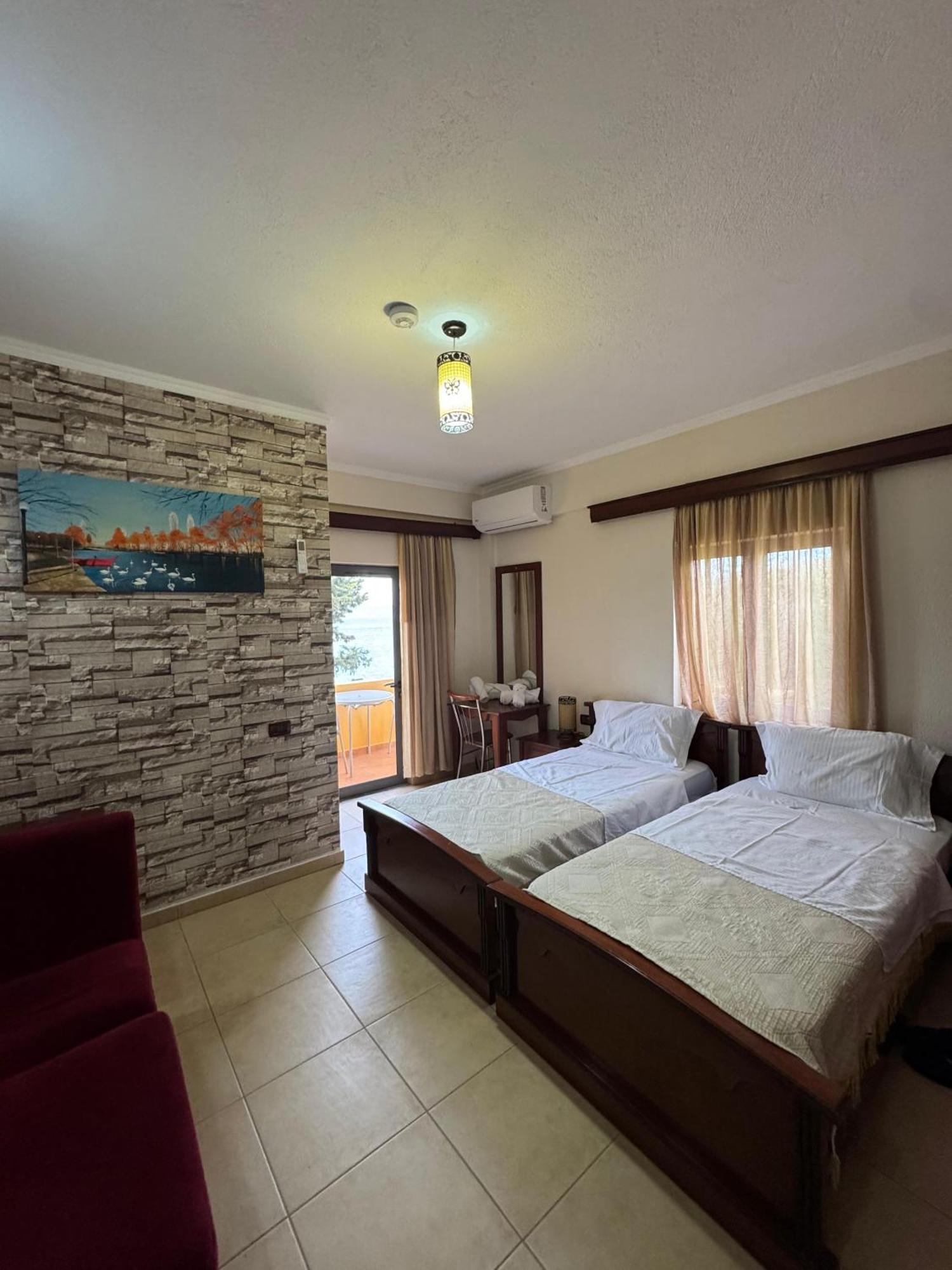 Hotel Restorant Leza Lini Εξωτερικό φωτογραφία